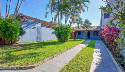 Casa à venda, 2 quartos, 1 suíte, 4 vagas, São Jorge - Santos/SP
