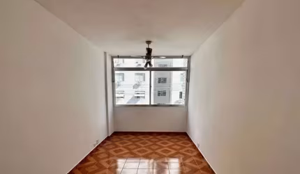 Apartamento à venda, 2 quartos, 1 vaga, Gonzaga - Santos/SP