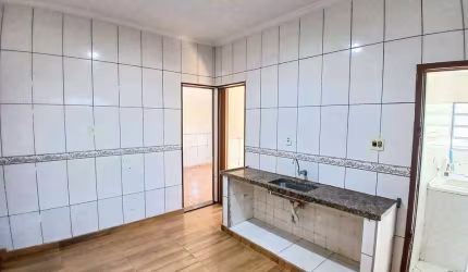 Casa à venda, 3 quartos, 1 suíte, 1 vaga, Castelo - Santos/SP