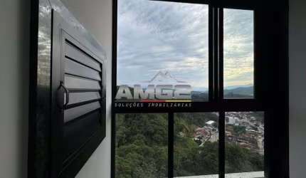 Apartamento no último andar na Primeiro de Maio em Brusque SC
