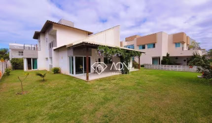Casa com 4 dormitórios à venda, 257m² Área construída - 544m² Terreno - R$ 1.850.000,00 - Interlagos - Vila Velha/ES