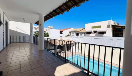 Casa com 4 dormitórios à venda, 287 m² por R$ 2.300.000,00 - Mata da Praia - Vitória/ES