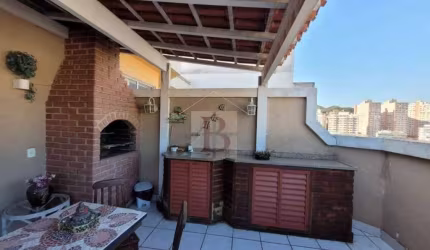 Cobertura de Luxo à Venda em Icaraí, Niterói - 3 Quartos, 1 Suíte, 165m² e 2 Vagas de Garagem. Venha Conferir!