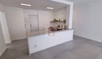 Imperdível oportunidade de adquirir um apartamento de 3 quartos em Icaraí, Niterói-RJ: 1 suíte, 1 sala, 3 banheiros, 1 vaga de garagem e 120m².