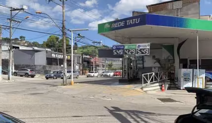 Loja comercial 93 m2 no Camarão / Paraíso - São Gonçalo / RJ