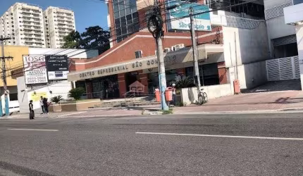 Locação de andar comercial com 550 m2 no Centro de São Gonçalo