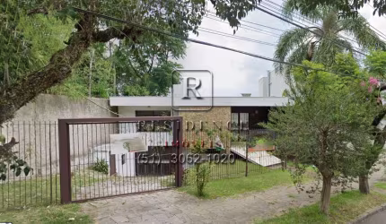 Casa comercial com 3 salas para alugar na Rua Carlos Huber, 580, Três Figueiras, Porto Alegre, 376 m2 por R$ 15.500
