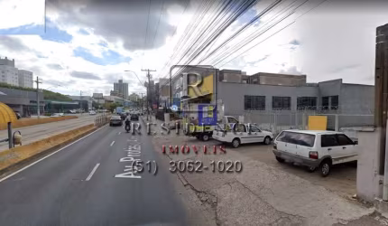 Terreno à venda na Avenida Protásio Alves, 4360, Petrópolis, Porto Alegre por R$ 890.000