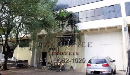 Barracão / Galpão / Depósito com 3 salas para alugar na Avenida Amynthas Jacques de Moraes, 67, Humaitá, Porto Alegre, 515 m2 por R$ 10.000