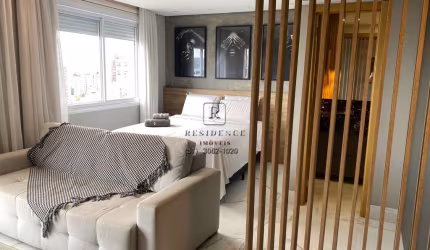 Studio finamente mobiliado no Axis Home - Apartamento à venda em Petrópolis, Porto Alegre-RS com 1 quarto, 1 suíte e 1 vaga de garagem.