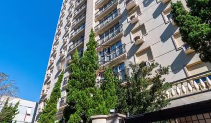 Apartamento de 3 quartos com suíte e 2 vagas de garagem no Rio Branco, Porto Alegre-RS: Mobiliado e perto do Parcão!