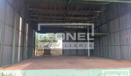 Área para locação no bairro Vila Elisa, em Ribeirão Preto
