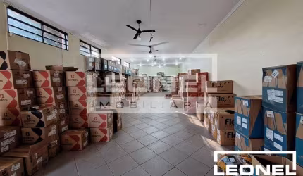 Galpão para locação no bairro Vila Tibério, em Ribeirão Preto
