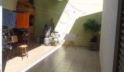 Casa com 3 dormitórios à venda, 189 m² por R$ 800.000,00 - Jardim Regina - Indaiatuba/SP