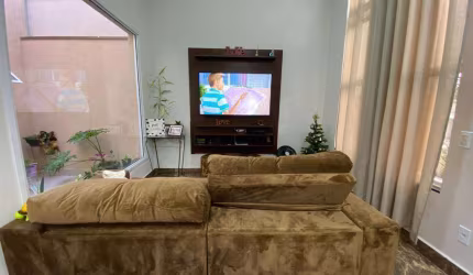 Casa com 3 dormitórios à venda, 115 m² por R$ 700.000,00 - Jardins do Império - Indaiatuba/SP