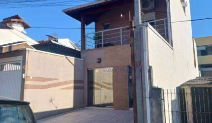 Casa com 3 dormitórios à venda, 200 m² por R$ 790.000,00 - Jardim Lago Azul - Louveira/SP