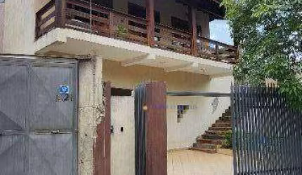 Casa  em Vinhedo, 3 dorm. à venda, 200m² por R$ 1.200.000