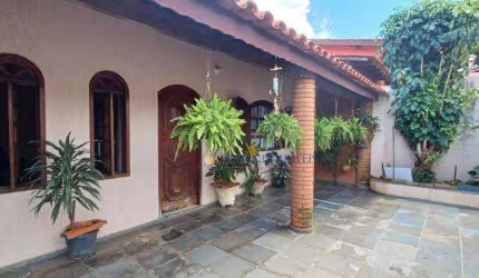 Casa com 4 dormitórios à venda, 200 m² por R$ 690.000,00 - Santo Antônio - Louveira/SP