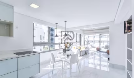 Apartamento Vila nova conceição  Cobertura Triplex conta para morar