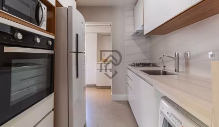 Apartamento Moema Pássaros reformado
