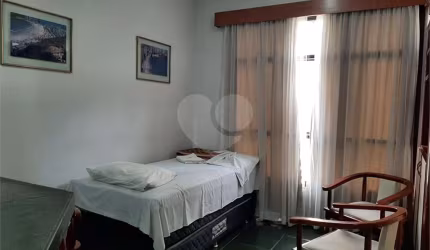Apartamento com 1 quartos à venda em Itararé - SP