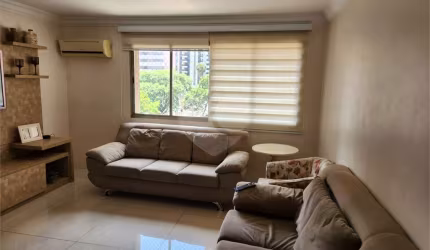 Apartamento com 3 quartos à venda em Cerqueira César - SP