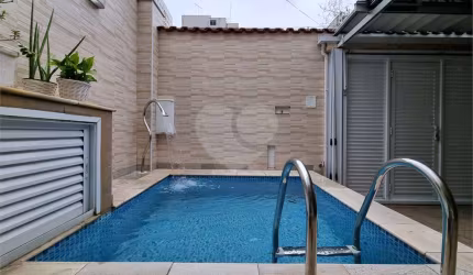 Casa com 3 quartos à venda em Boqueirão - SP