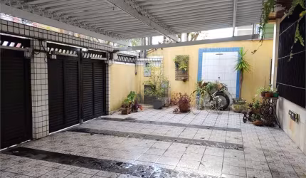 Casa com 4 quartos à venda em Boqueirão - SP