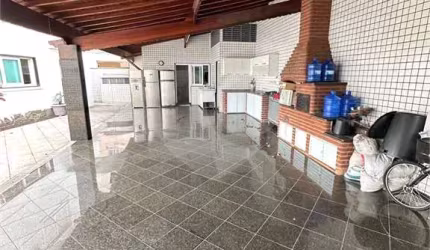 Casa com 3 quartos à venda em Centro - SP