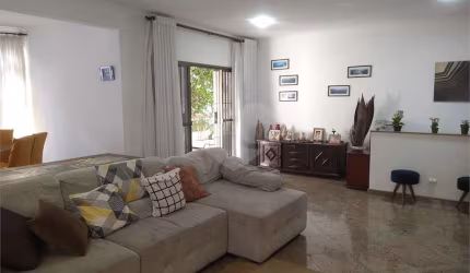 Casa com 4 quartos à venda em Embaré - SP