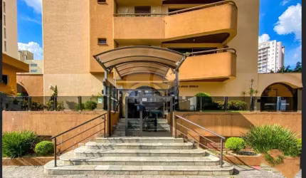 Apartamento com 4 quartos à venda ou para locação em Vila Assunção - SP