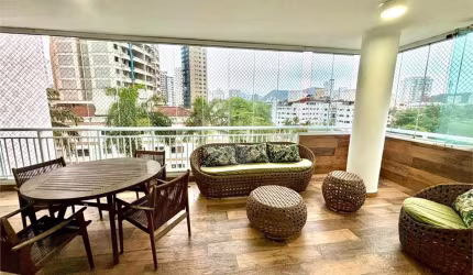 Apartamento com 3 quartos à venda em Vila Alzira - SP