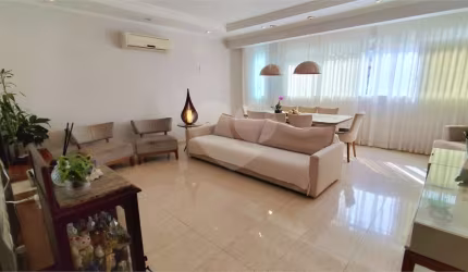 Casa com 5 quartos à venda em Marapé - SP