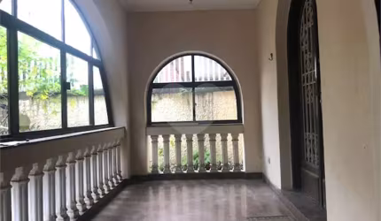 Casa com 4 quartos à venda ou para locação em Boqueirão - SP