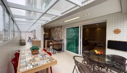 Apartamento com 3 quartos à venda em Embaré - SP