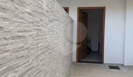 Casa de vila com 2 quartos à venda em Aparecida - SP