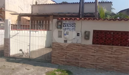 Casa com 3 quartos à venda em Mangaratiba - RJ