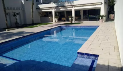 Casa com 5 quartos à venda ou para locação em Jardim Acapulco - SP