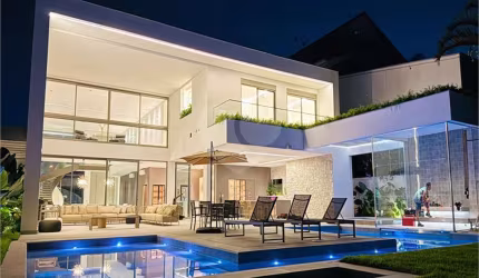 Casa com 7 quartos à venda em Jardim Acapulco - SP