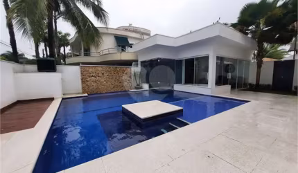 Casa com 5 quartos à venda em Jardim Acapulco - SP