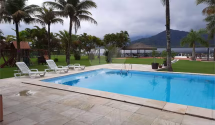 Condomínio com 5 quartos à venda ou para locação em Balneario Praia Do Perequê - SP