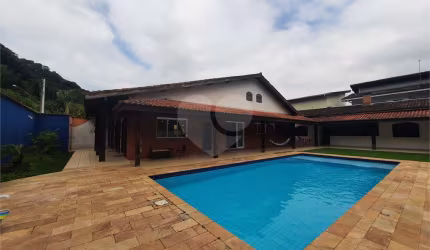 Condomínio com 4 quartos à venda em Balneario Praia Do Perequê - SP
