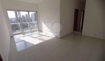 Apartamento com 3 quartos para locação em Boqueirão - SP