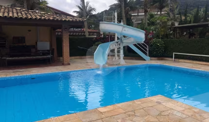 Casa com 4 quartos à venda ou para locação em Jardim Acapulco - SP