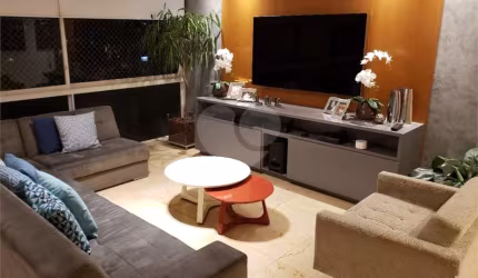 Apartamento com 3 quartos à venda em Cerqueira César - SP