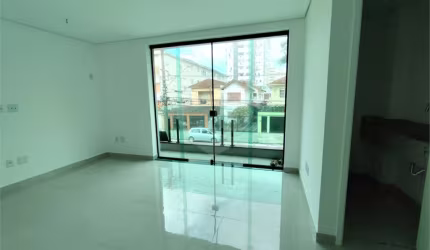 Casa de vila com 2 quartos à venda em Campo Grande - SP