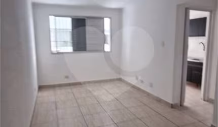 Apartamento à venda em Centro - SP