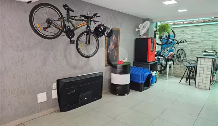 Casa de vila com 2 quartos à venda em Estuário - SP