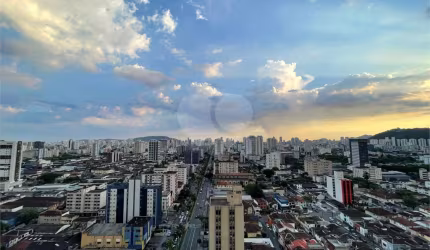 Apartamento com 2 quartos à venda ou para locação em Vila Mathias - SP