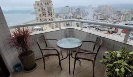 Flat com 2 quartos à venda em Boqueirão - SP